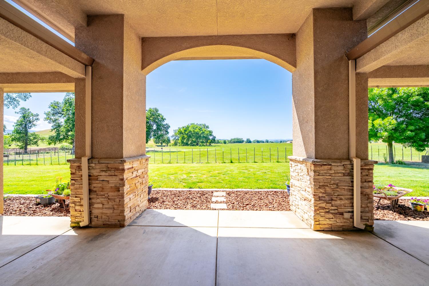 Detail Gallery Image 62 of 89 For 15605 Johnson Rd, Red Bluff,  CA 96080 - 4 Beds | 4 Baths