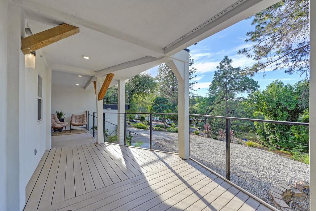 Detail Gallery Image 13 of 99 For 592 Torero Way, El Dorado Hills,  CA 95762 - 5 Beds | 4 Baths