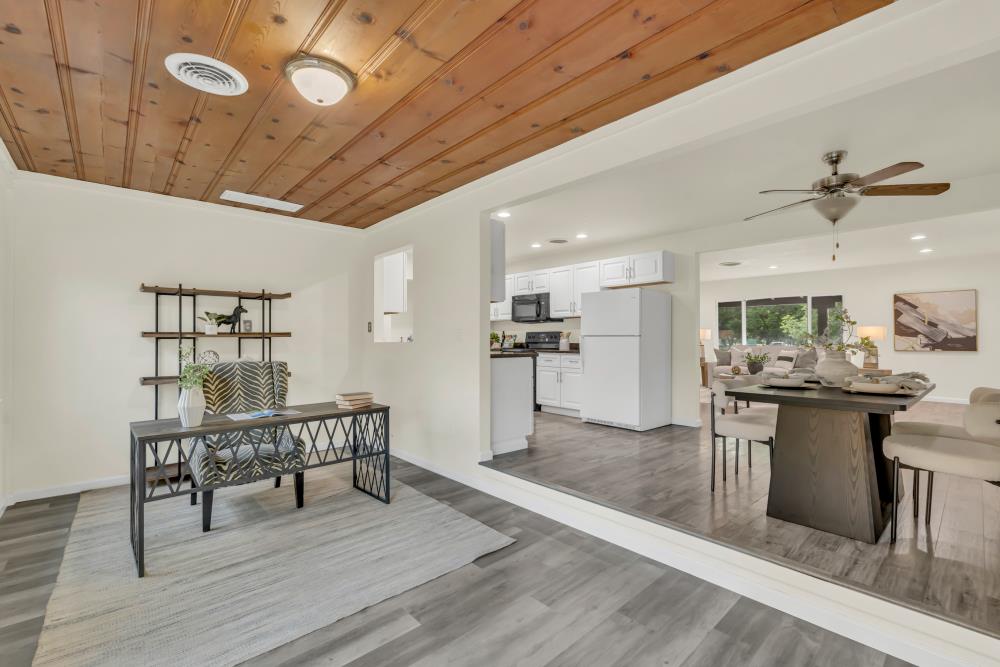 Detail Gallery Image 21 of 56 For 3000 Mission Ave, Carmichael,  CA 95608 - 3 Beds | 2 Baths