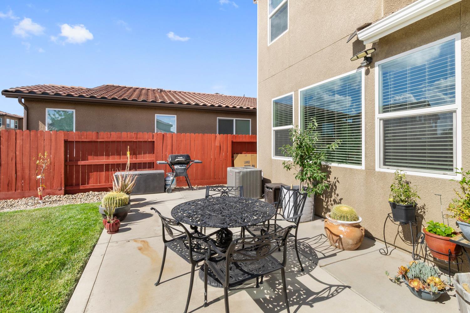 Strathmore, Merced, California image 50