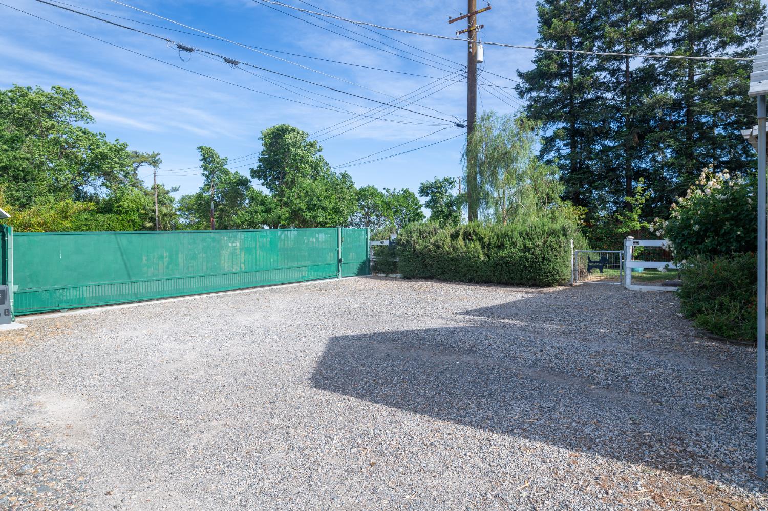 20th Street, Rio Linda, California image 33