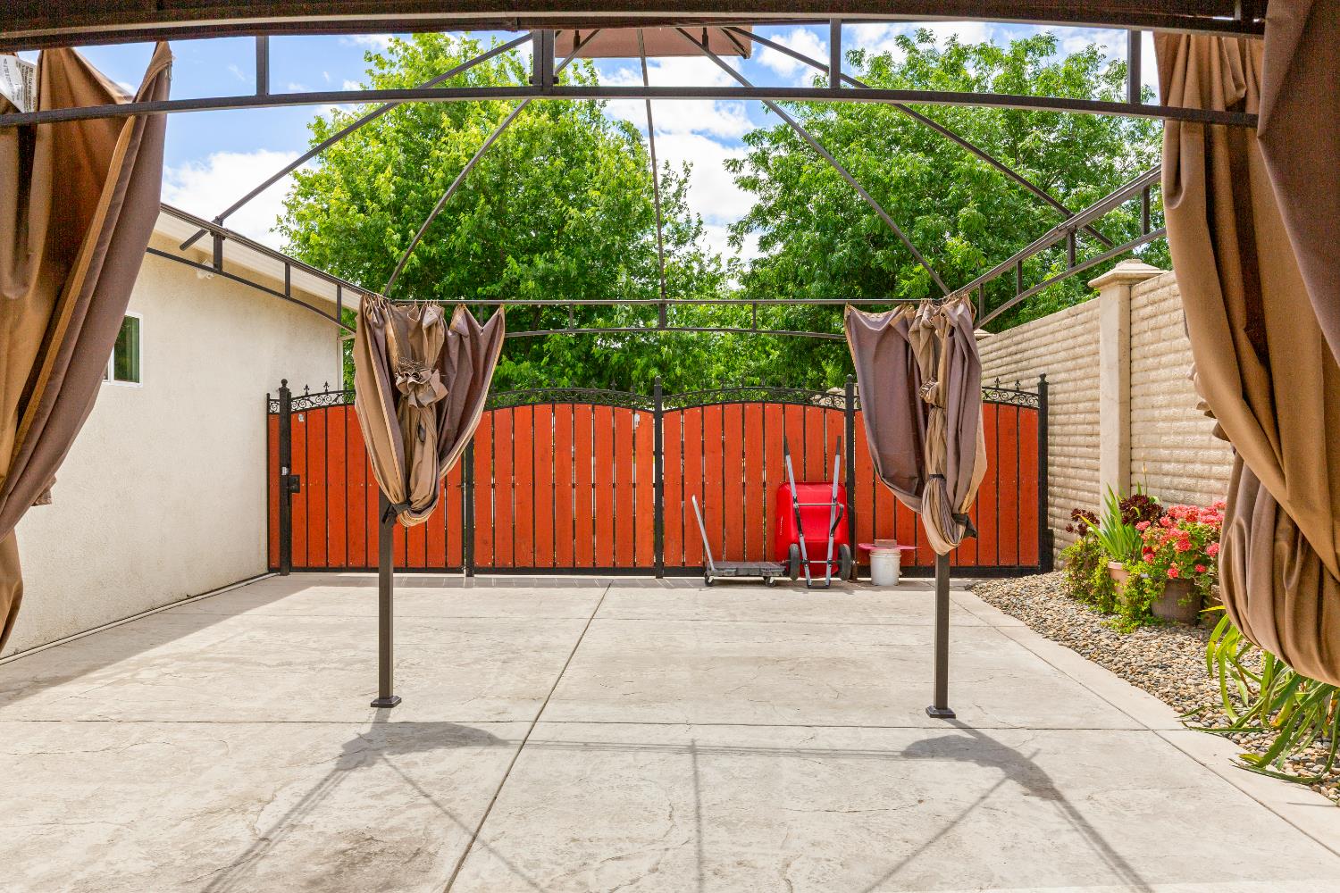Faxon Drive, Atwater, California image 44