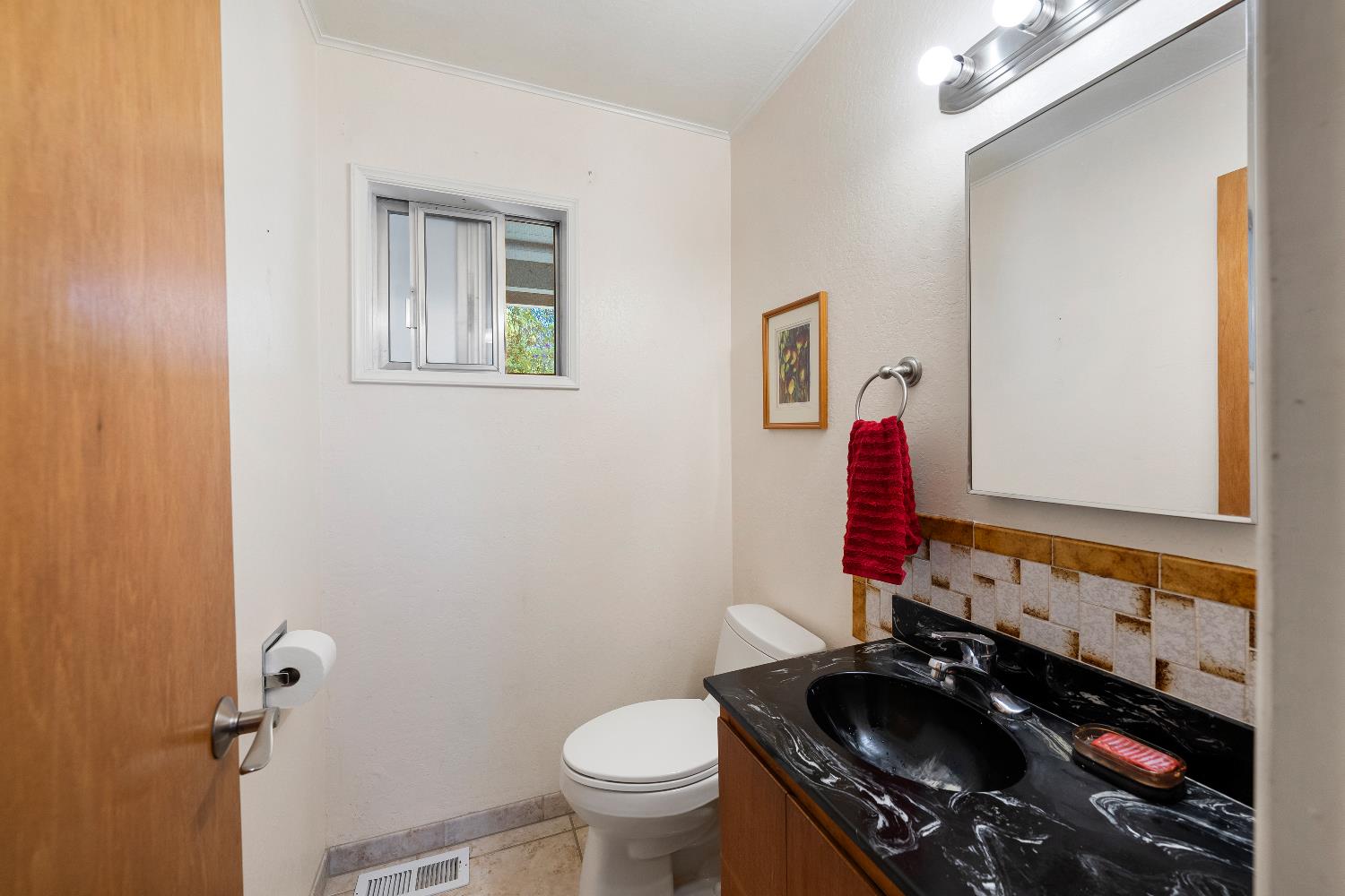 Detail Gallery Image 29 of 80 For 10100 Quail Hill Dr, Newcastle,  CA 95658 - 3 Beds | 2/1 Baths