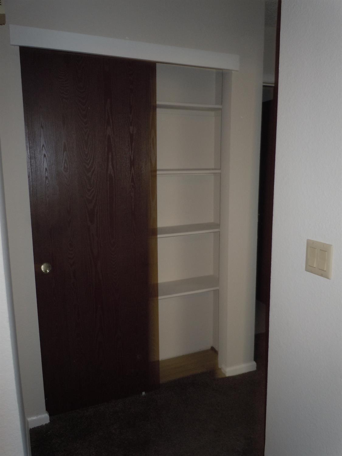 Detail Gallery Image 15 of 17 For 3077 Funston Dr, Sacramento,  CA 95833 - 2 Beds | 2 Baths