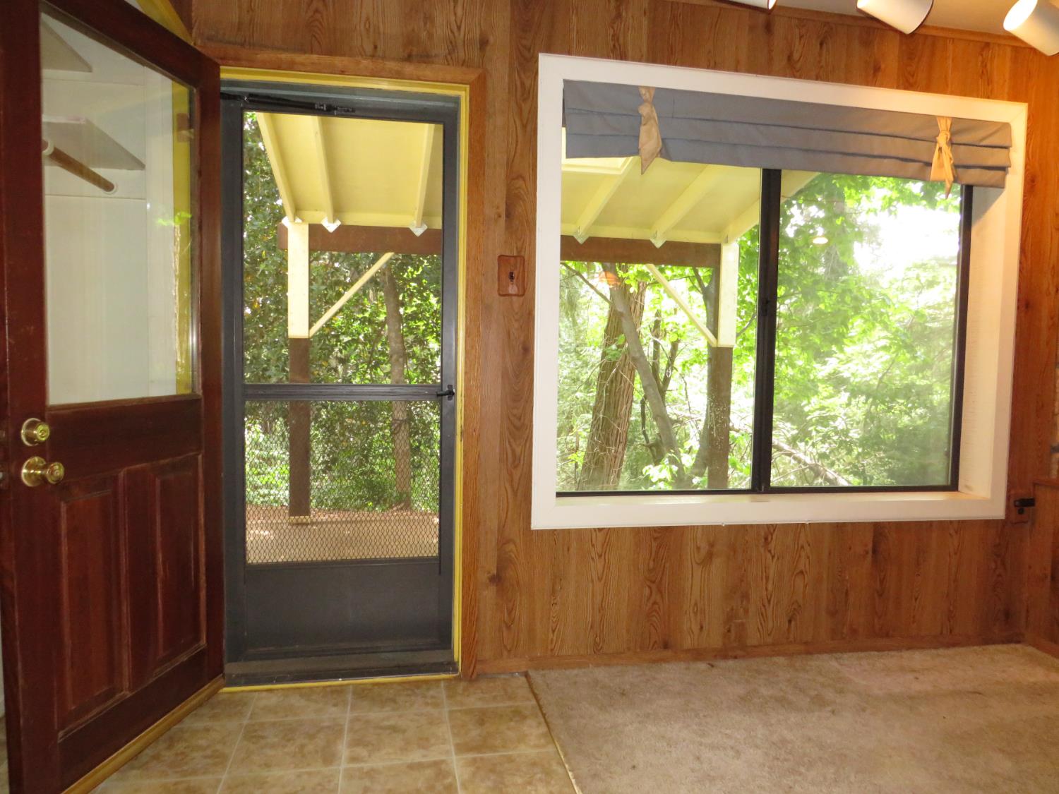Detail Gallery Image 29 of 52 For 465 Alpine Dr, Colfax,  CA 95713 - 3 Beds | 1/1 Baths