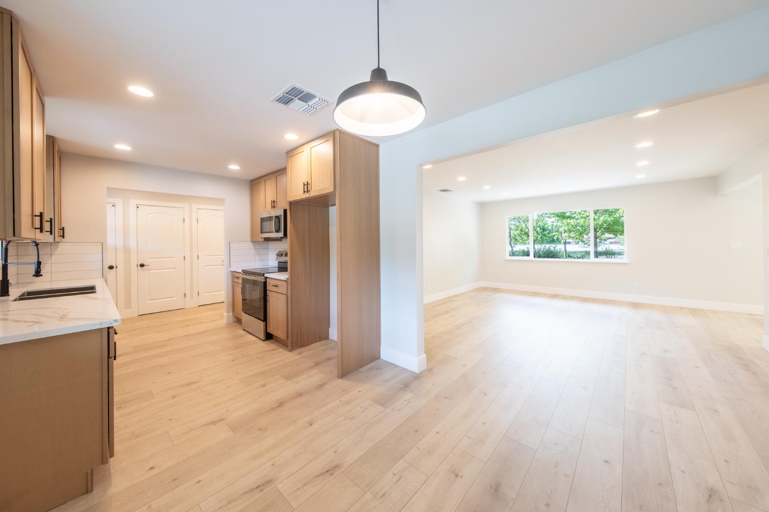 Hidden Valley Circle, Fair Oaks, California image 10