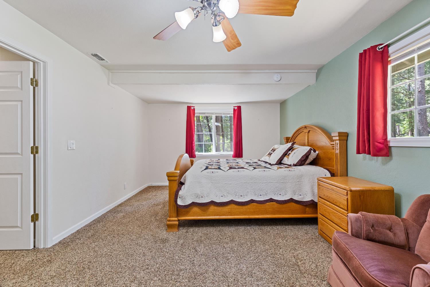 Detail Gallery Image 25 of 98 For 19163 Scotts Flat, Nevada City,  CA 95959 - 5 Beds | 5 Baths