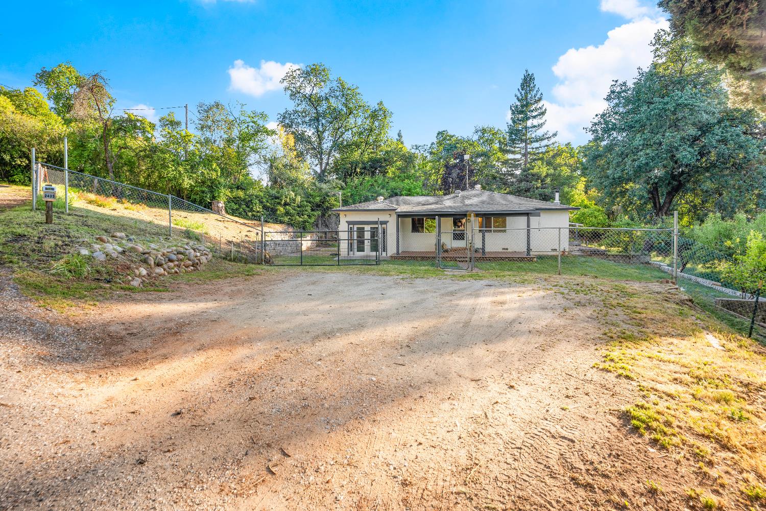 Topside Drive, Auburn, California image 7