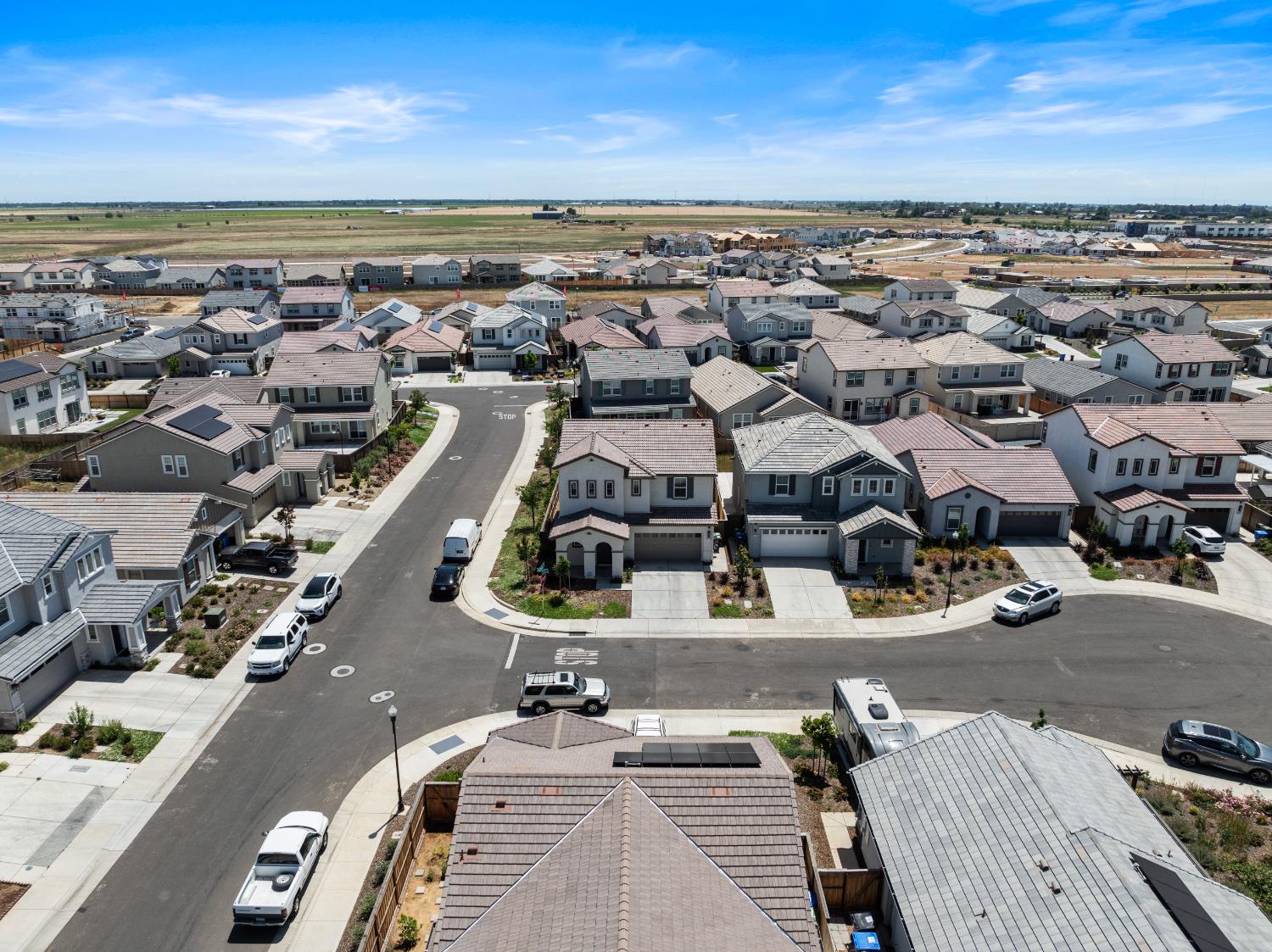Detail Gallery Image 41 of 46 For 8358 Akino Ct, Elk Grove,  CA 95757 - 4 Beds | 3/1 Baths