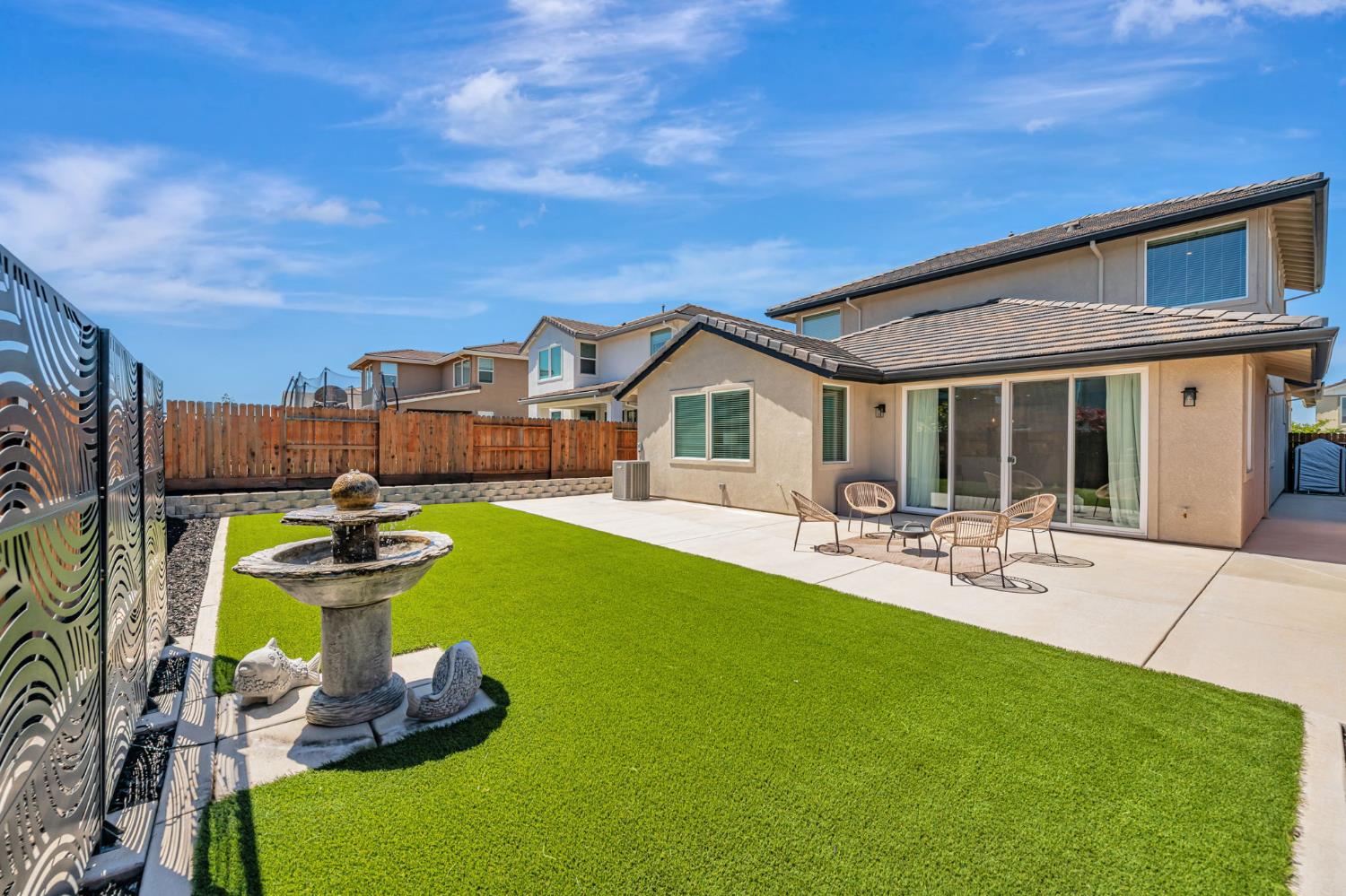 Detail Gallery Image 38 of 53 For 1528 Seneca Cir, El Dorado Hills,  CA 95762 - 4 Beds | 3 Baths