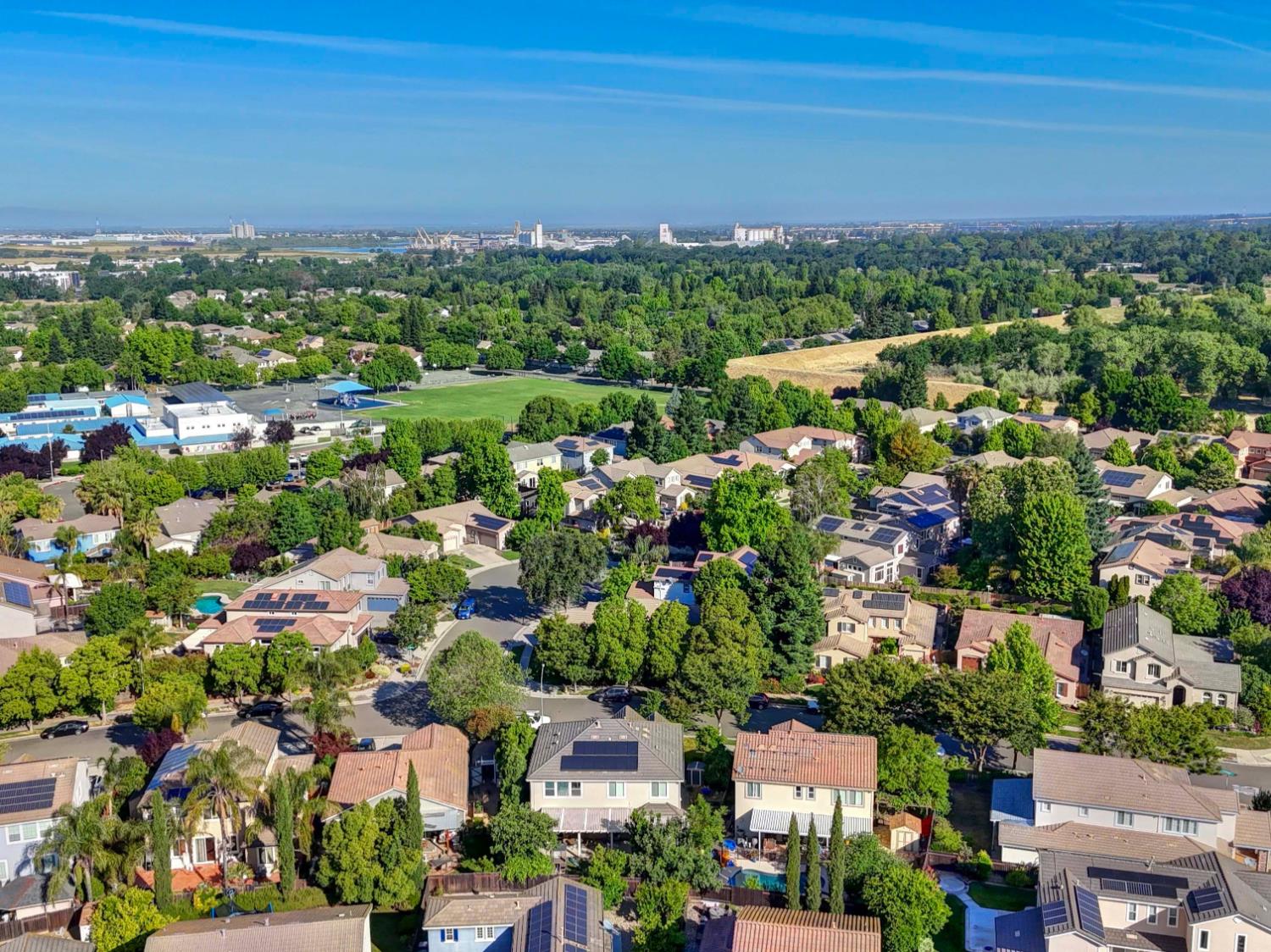 Detail Gallery Image 55 of 58 For 1461 Cortina Rd, West Sacramento,  CA 95691 - 5 Beds | 3 Baths
