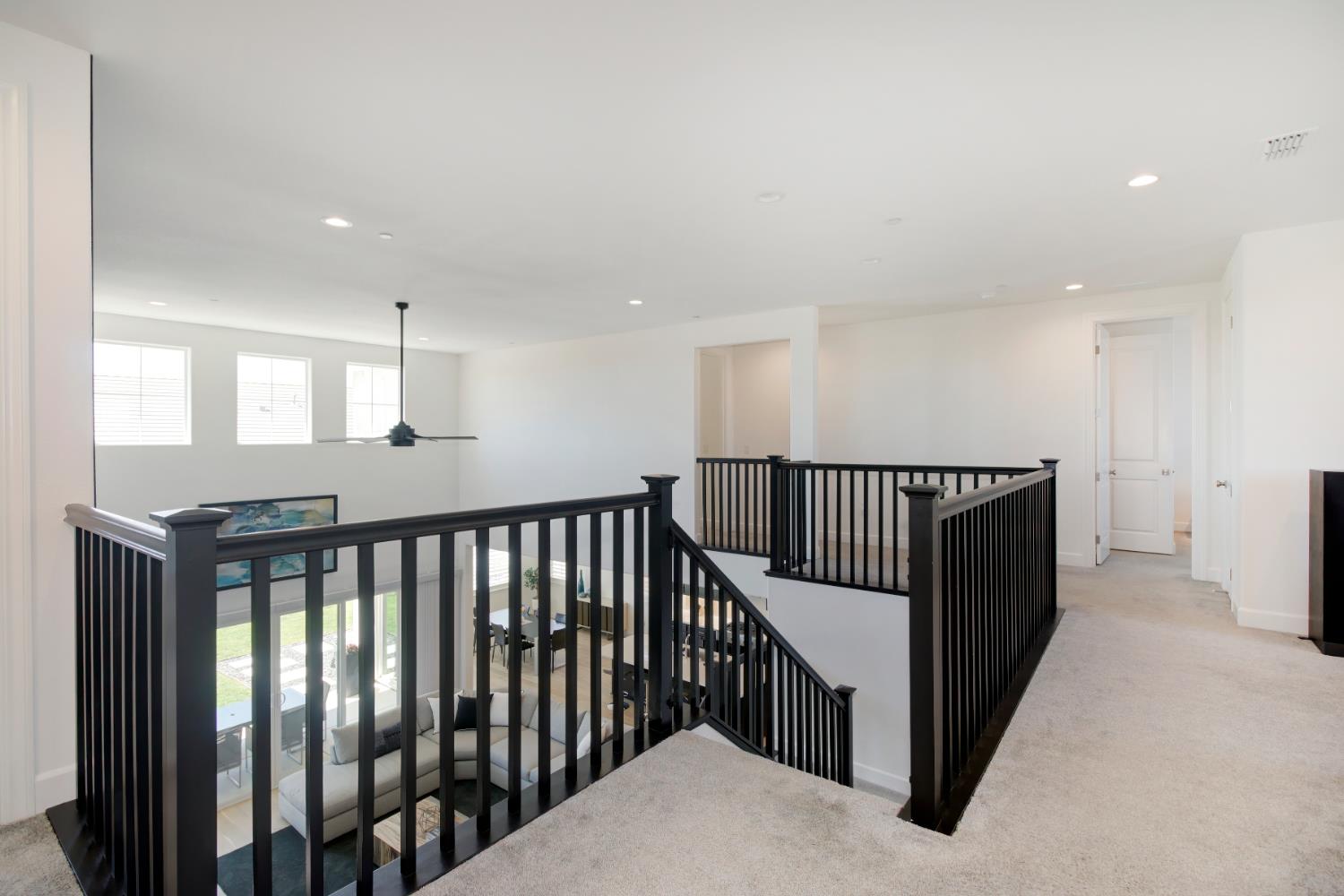 Detail Gallery Image 24 of 69 For 12818 Mission Peak Way, Rancho Cordova,  CA 95742 - 5 Beds | 4/1 Baths