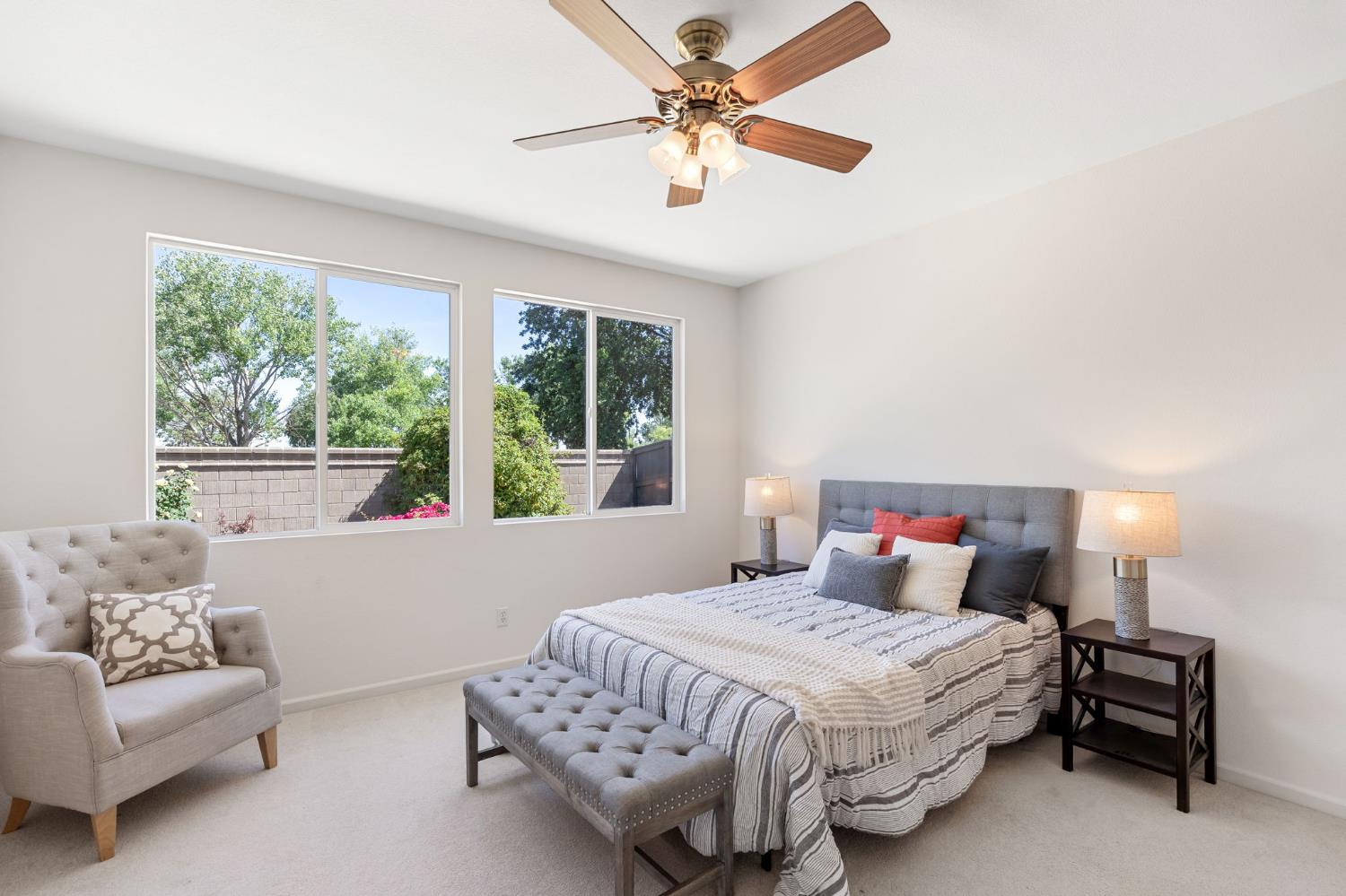 Detail Gallery Image 31 of 66 For 2339 Ryedale Ln, Sacramento,  CA 95835 - 2 Beds | 2 Baths