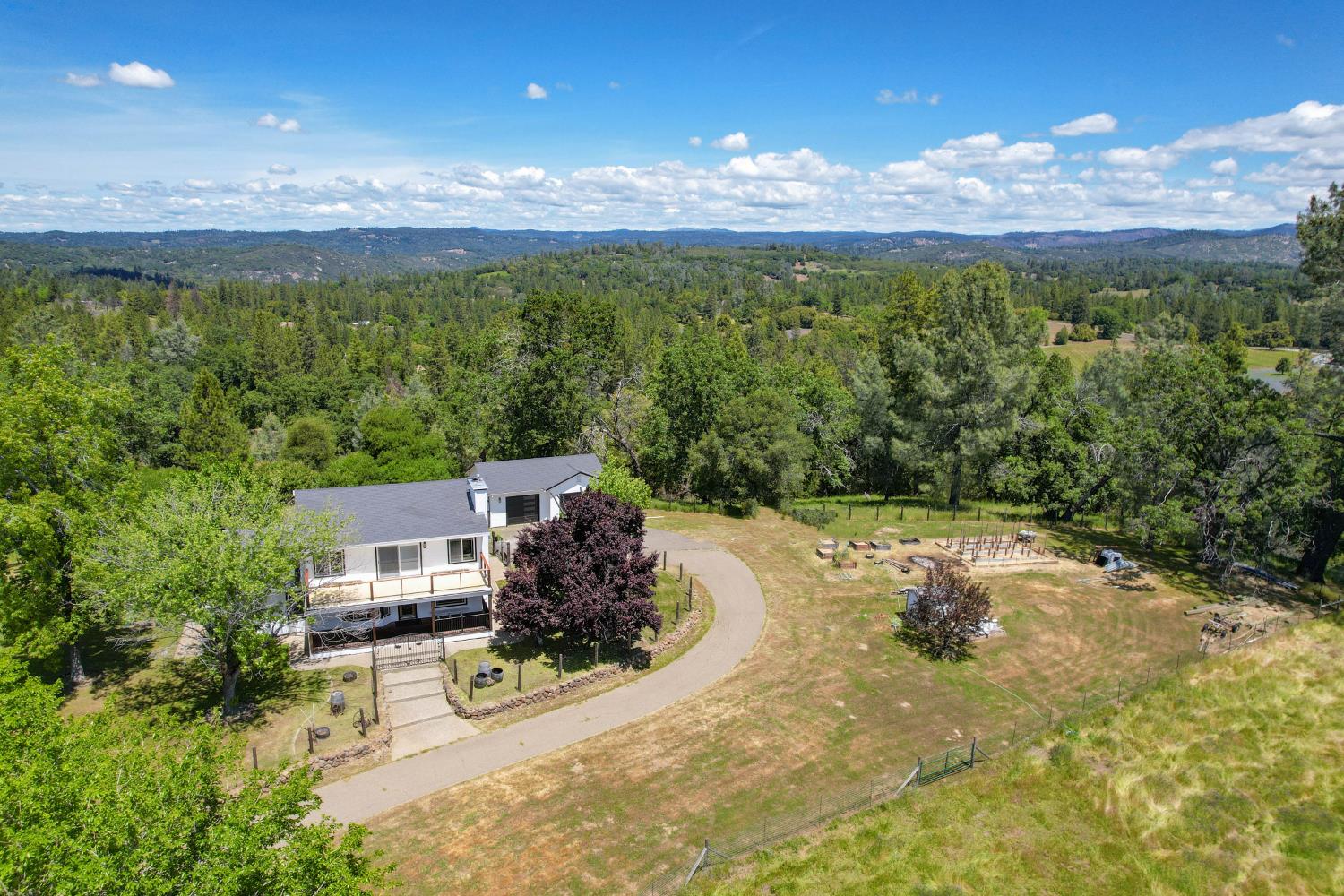 Detail Gallery Image 81 of 96 For 3081 Little Spur, Somerset,  CA 95684 - 3 Beds | 2 Baths