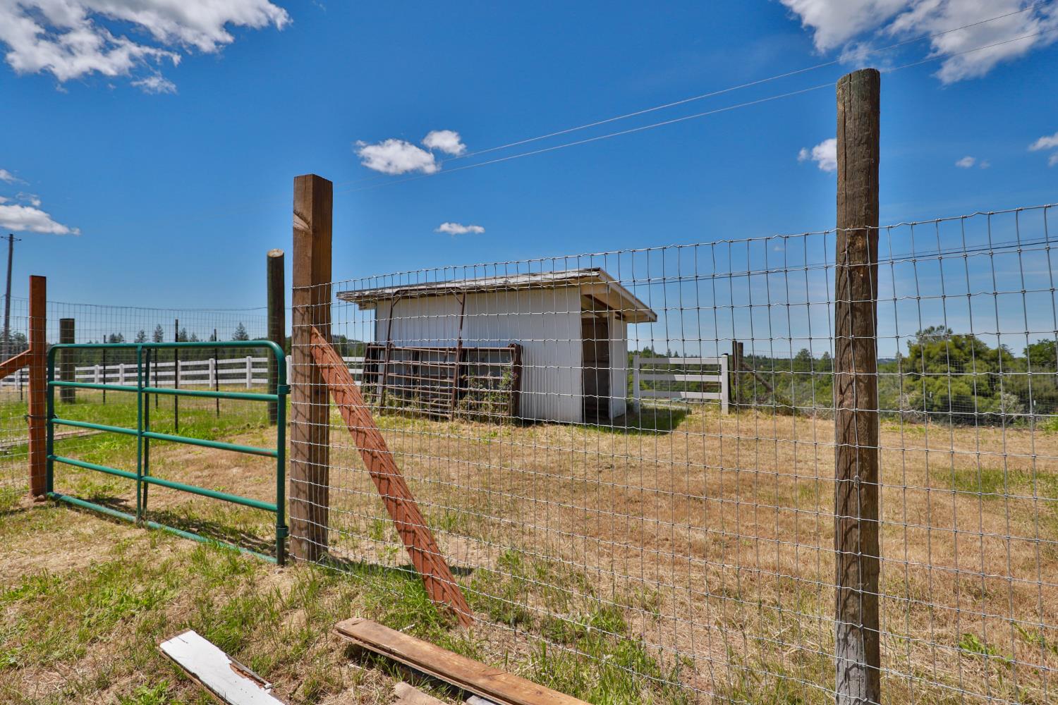 Detail Gallery Image 58 of 96 For 3081 Little Spur, Somerset,  CA 95684 - 3 Beds | 2 Baths