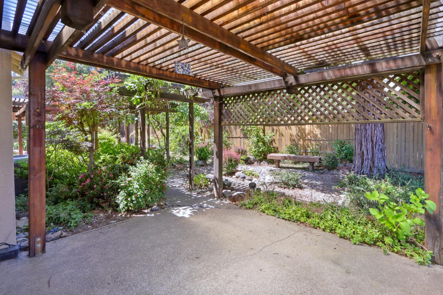 Equestrian Terrace, Rocklin, California image 36