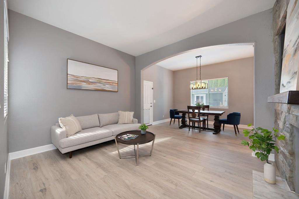 Detail Gallery Image 5 of 62 For 3153 Sumatra St, West Sacramento,  CA 95691 - 4 Beds | 3 Baths