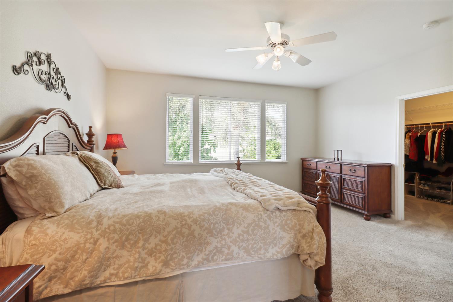 Detail Gallery Image 42 of 72 For 2049 Riggs Ave, Sacramento,  CA 95835 - 5 Beds | 3 Baths