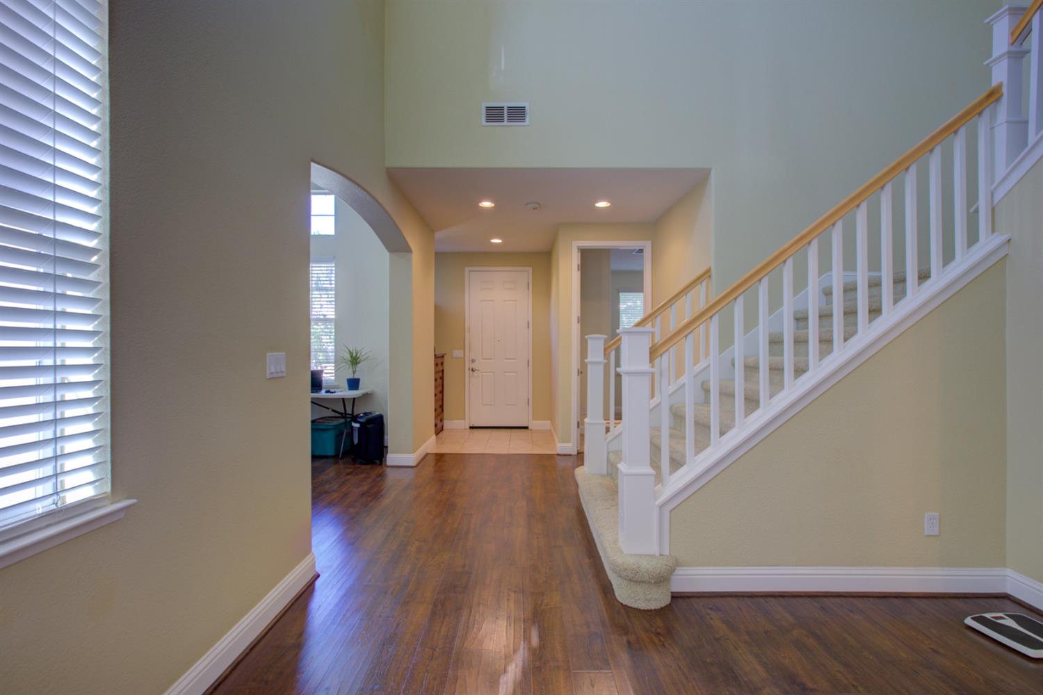 Detail Gallery Image 12 of 71 For 512 Squash Creek Ln, Patterson,  CA 95363 - 5 Beds | 3/1 Baths