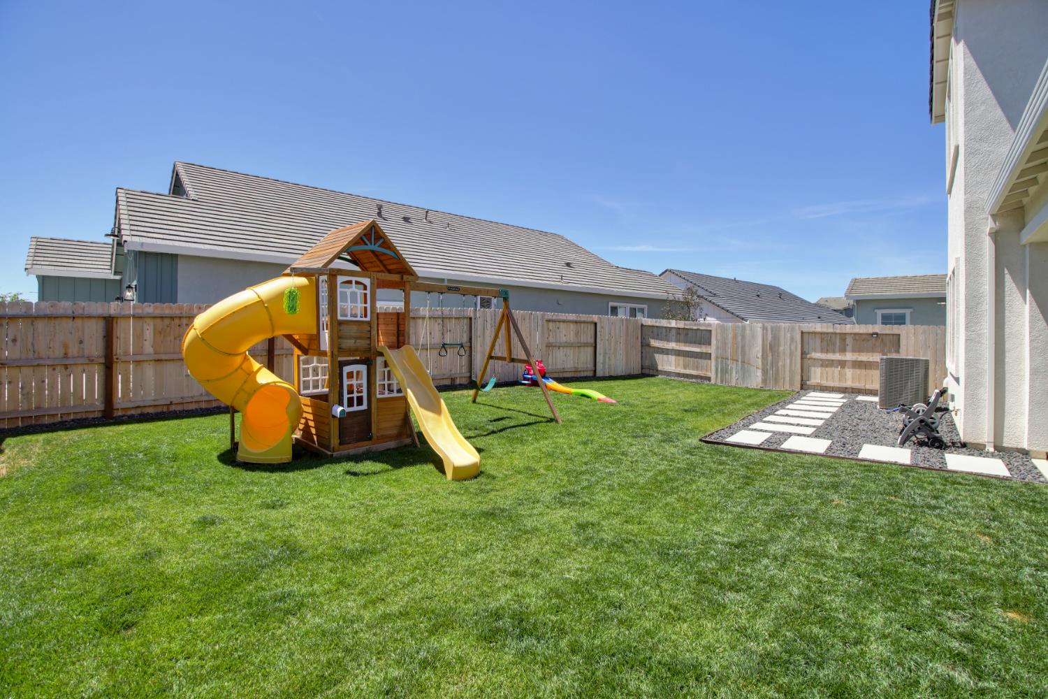 Detail Gallery Image 66 of 69 For 12818 Mission Peak Way, Rancho Cordova,  CA 95742 - 5 Beds | 4/1 Baths