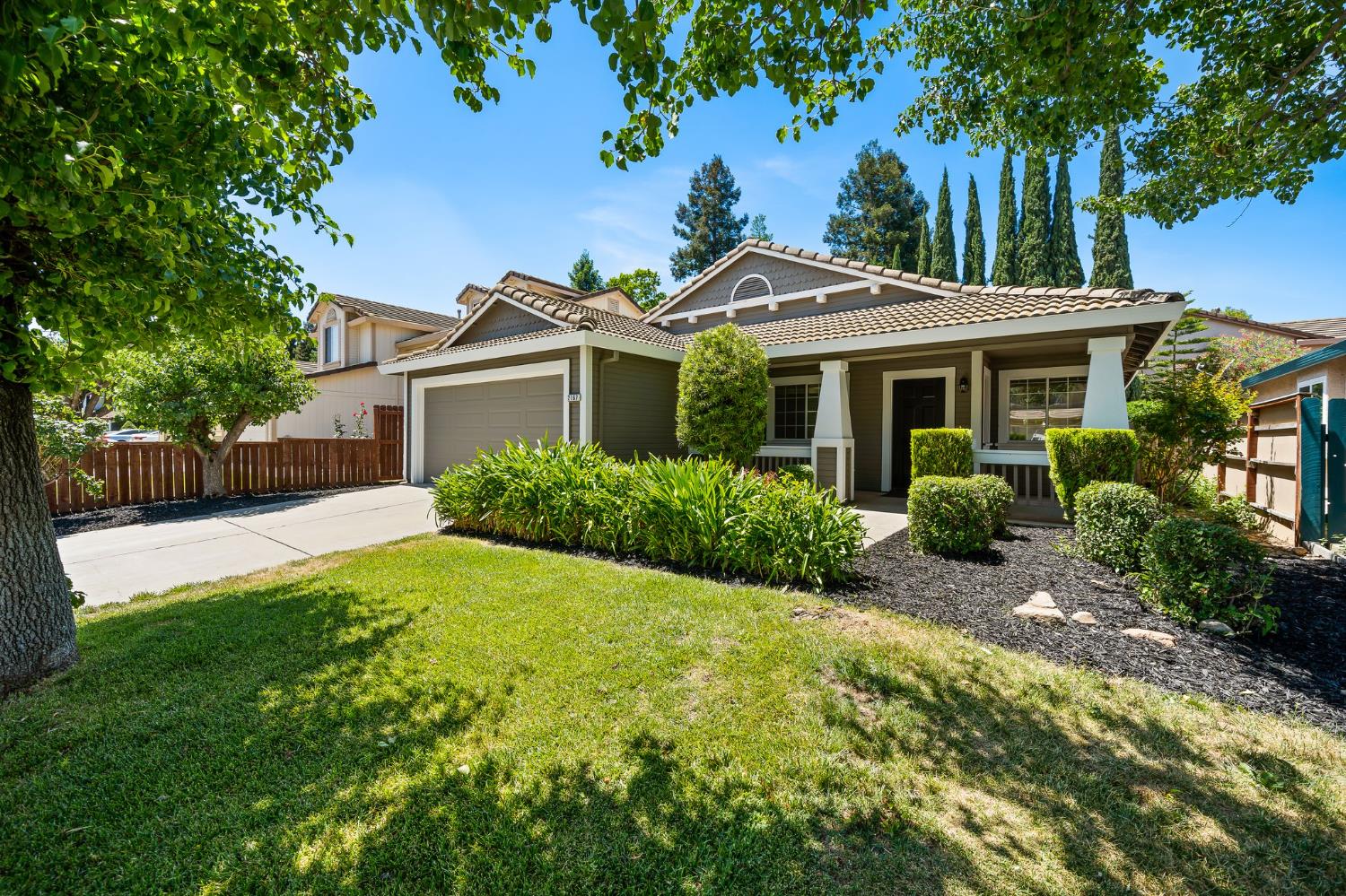 Detail Gallery Image 5 of 42 For 2167 Turtledove Ct, Lodi,  CA 95240 - 4 Beds | 2 Baths