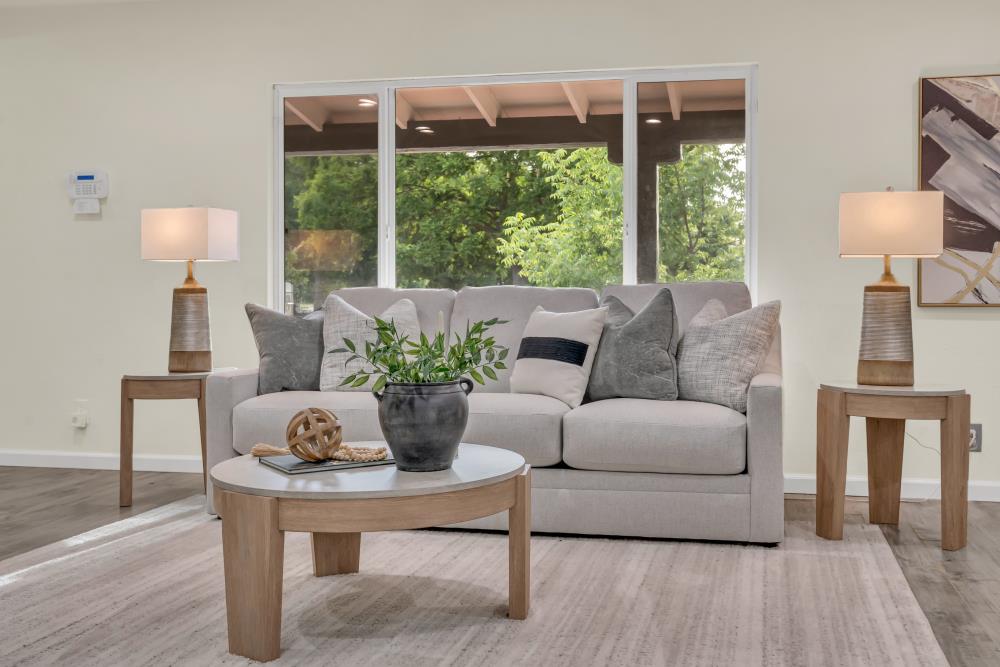Detail Gallery Image 12 of 56 For 3000 Mission Ave, Carmichael,  CA 95608 - 3 Beds | 2 Baths