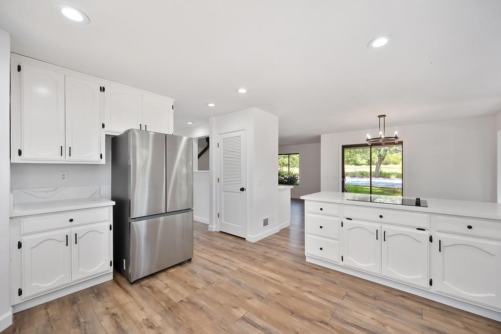 La Crescenta Drive, Cameron Park, California image 21