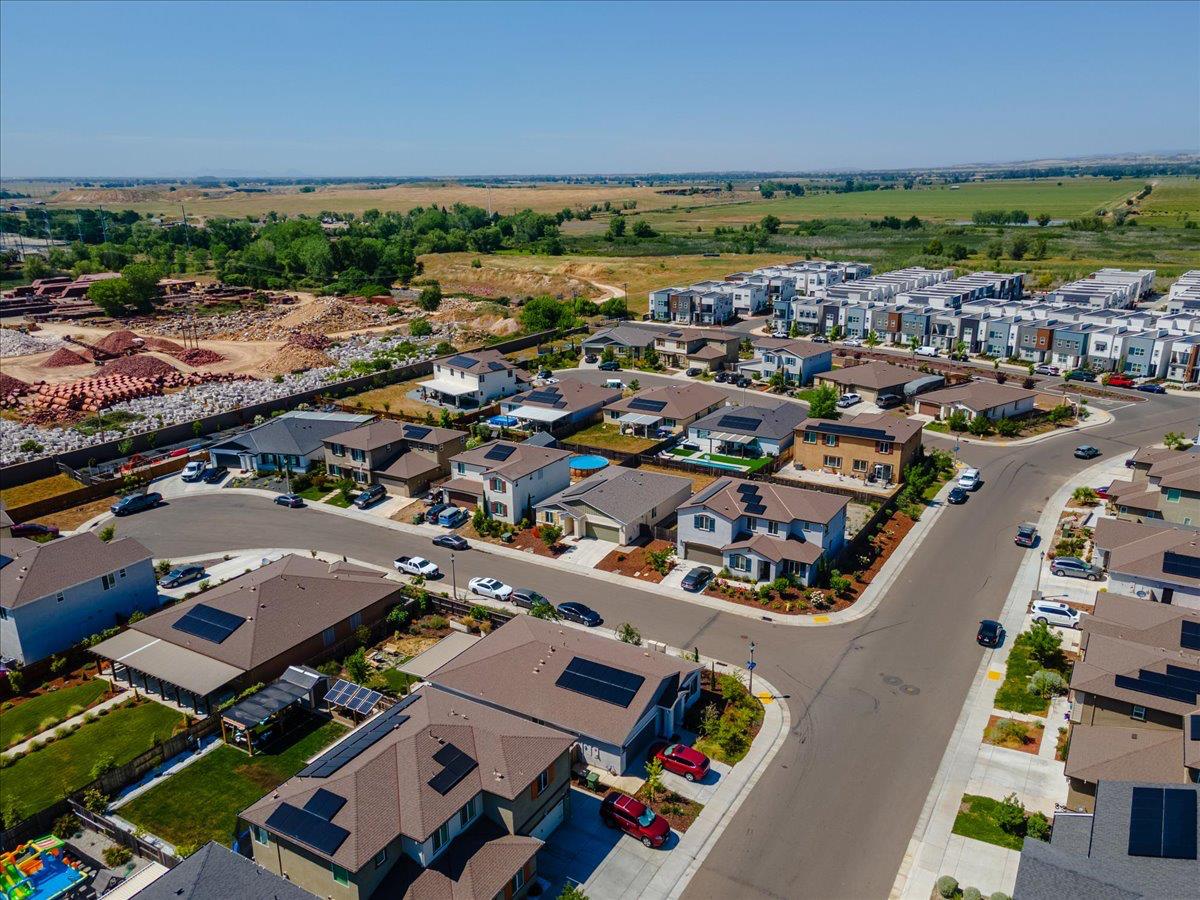 Kadel Court, Lincoln, California image 42