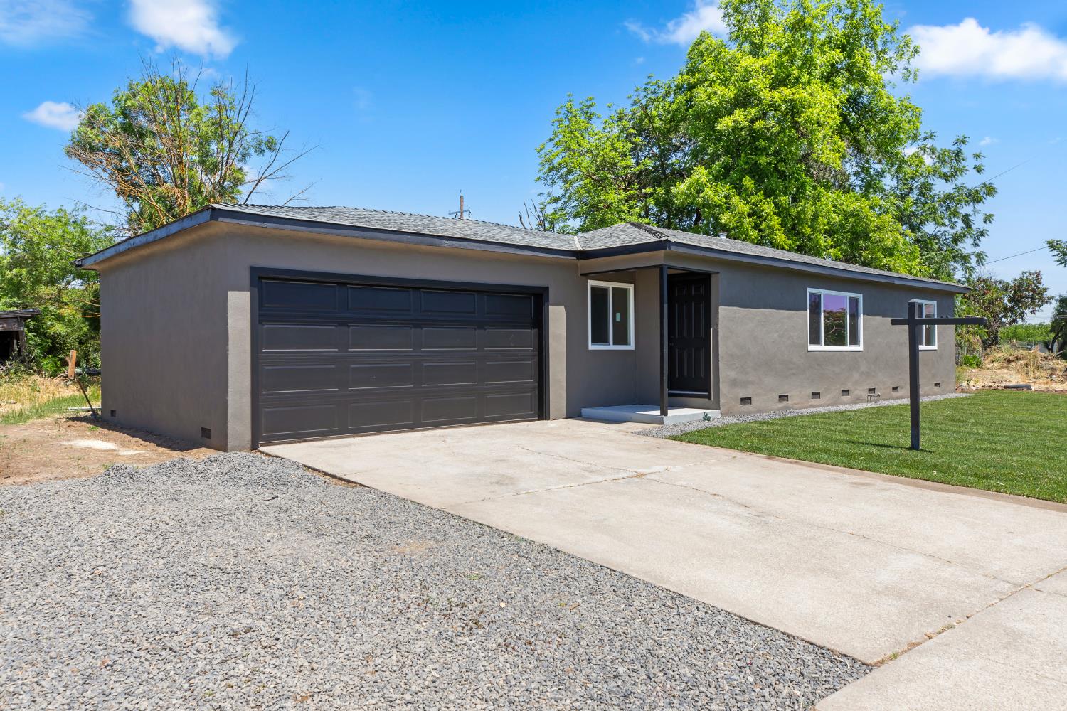 Detail Gallery Image 1 of 18 For 4803 Section, Stockton,  CA 95215 - 3 Beds | 1 Baths