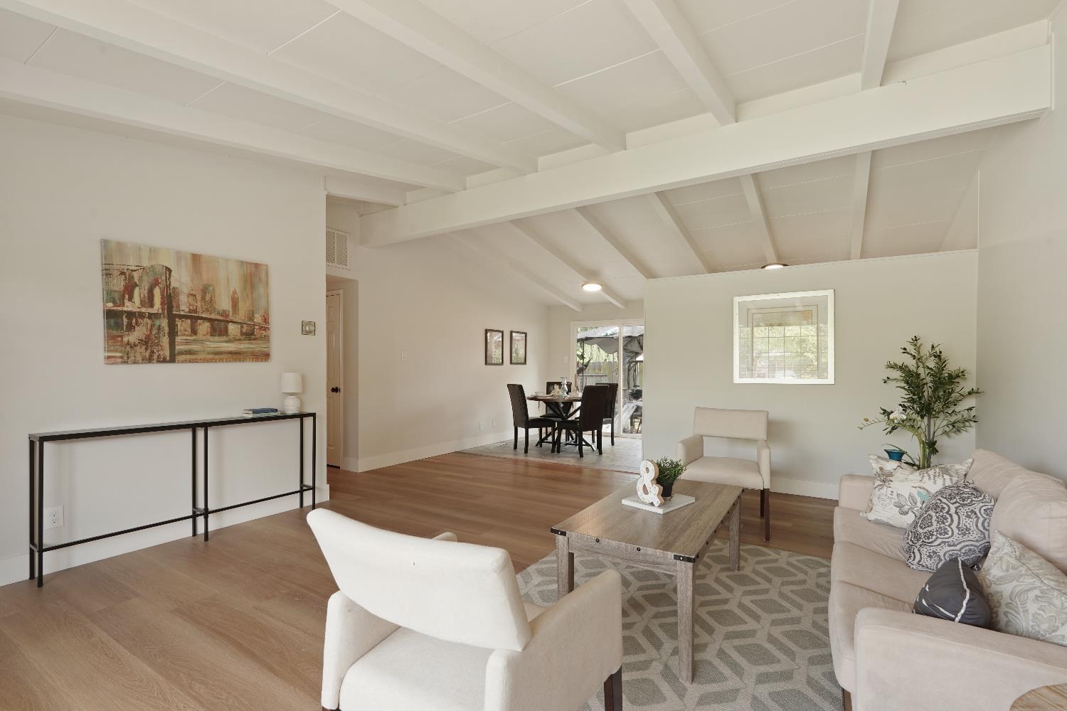 Detail Gallery Image 9 of 25 For 252 W 20th St, Tracy,  CA 95376 - 3 Beds | 2 Baths
