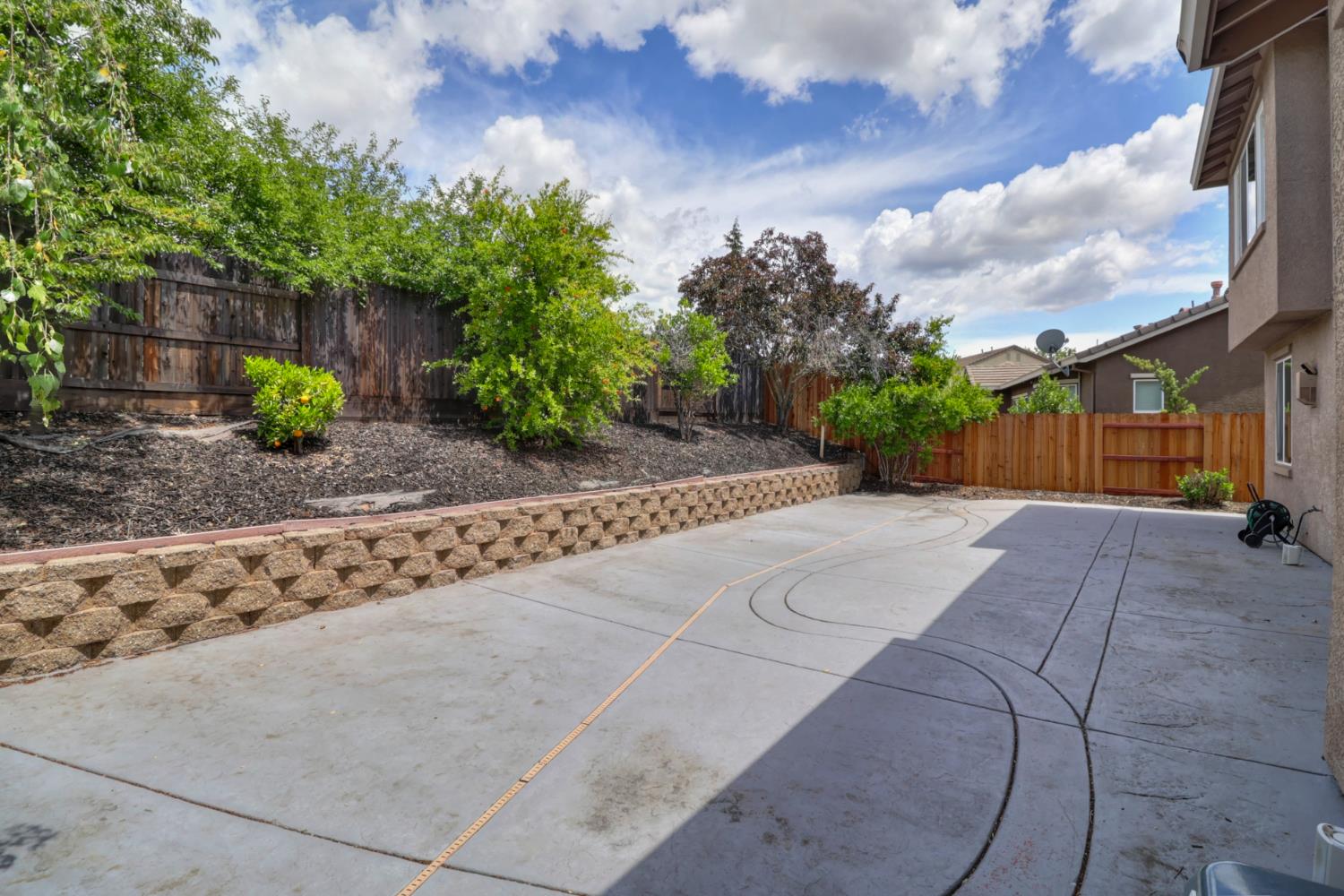 Detail Gallery Image 60 of 67 For 2039 Petruchio Way, Roseville,  CA 95661 - 4 Beds | 3 Baths