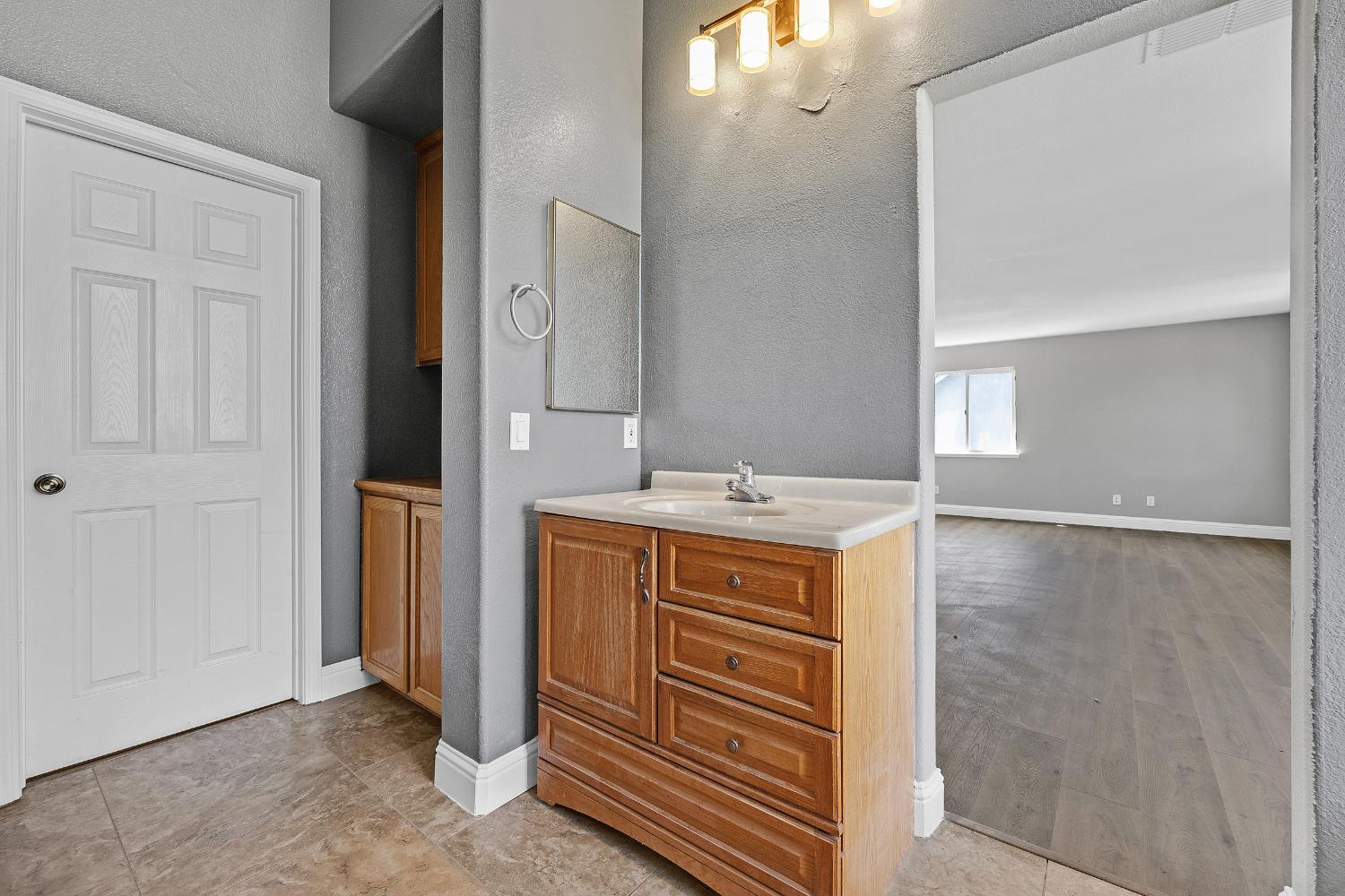 Detail Gallery Image 24 of 40 For 2963 Rugby Ct, Tracy,  CA 95377 - 5 Beds | 3 Baths