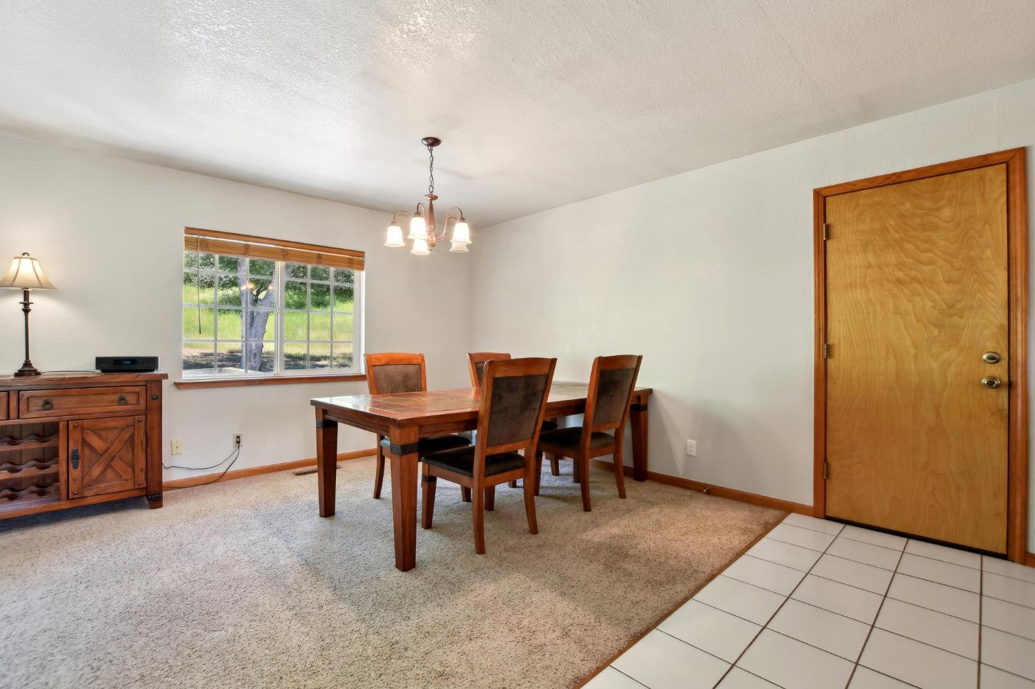 Detail Gallery Image 10 of 23 For 1840 Mary Ct, Placerville,  CA 95667 - 3 Beds | 2 Baths