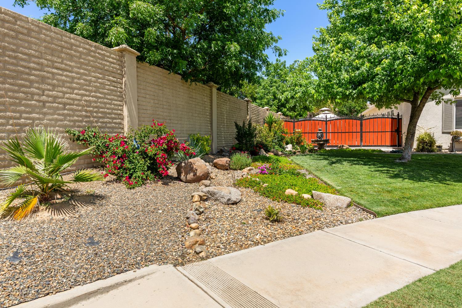 Faxon Drive, Atwater, California image 3