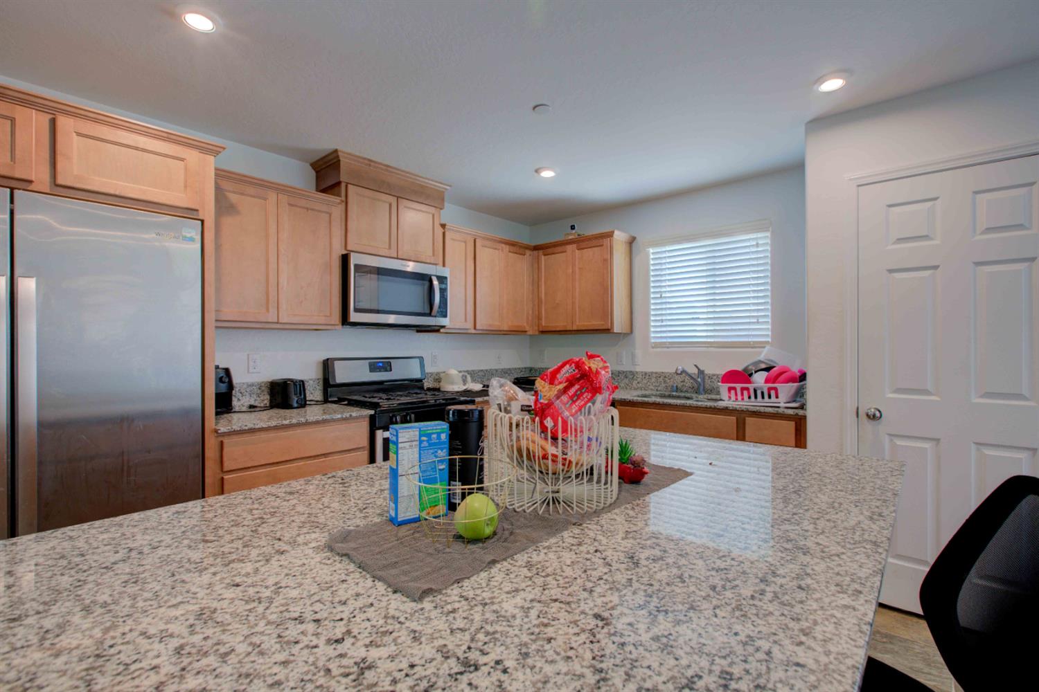 Detail Gallery Image 15 of 38 For 2045 Conadria Ave, Chowchilla,  CA 93610 - 4 Beds | 3 Baths