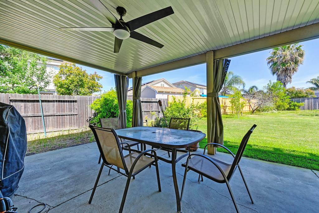 Detail Gallery Image 37 of 42 For 1437 Freeman Ct, Plumas Lake,  CA 95961 - 3 Beds | 2 Baths