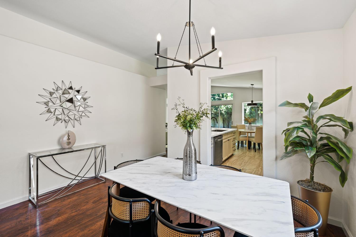 Detail Gallery Image 13 of 42 For 2167 Turtledove Ct, Lodi,  CA 95240 - 4 Beds | 2 Baths