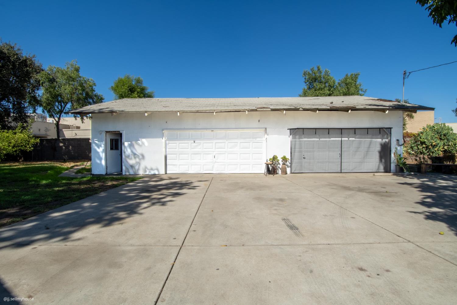 Detail Gallery Image 11 of 21 For 1618 S Lower Sacrameno Road, Lodi,  CA 95242 - 4 Beds | 3 Baths