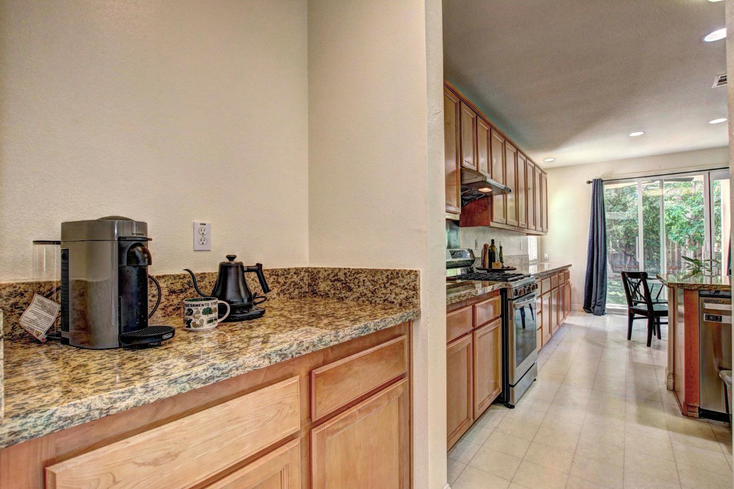 Detail Gallery Image 37 of 58 For 1461 Cortina Rd, West Sacramento,  CA 95691 - 5 Beds | 3 Baths