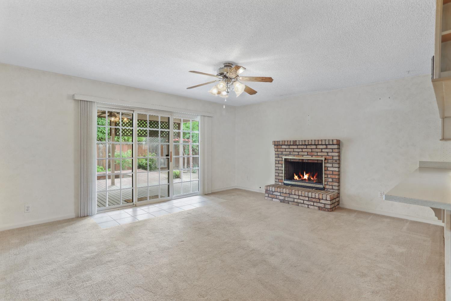 Detail Gallery Image 15 of 38 For 678 Emerald Pl, Manteca,  CA 95336 - 3 Beds | 2 Baths