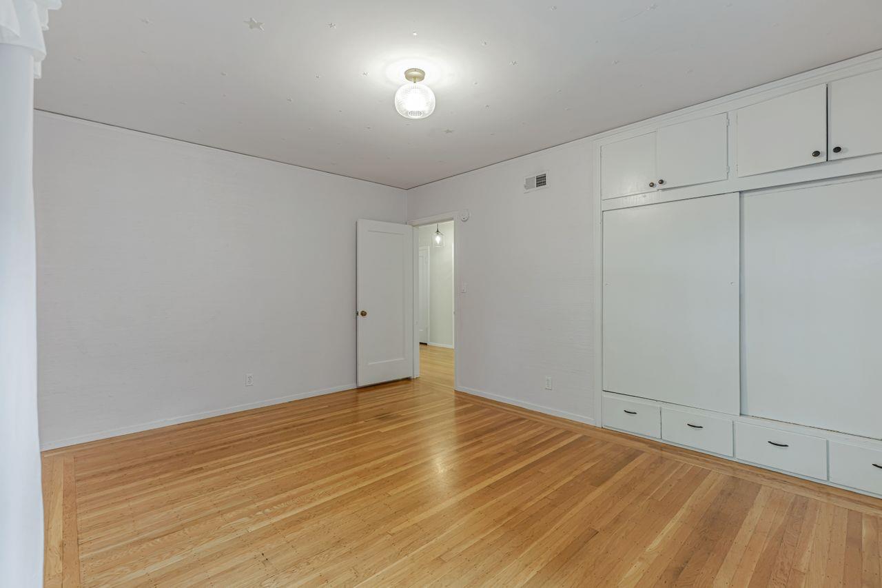 Detail Gallery Image 28 of 68 For 1800 8th Ave, Sacramento,  CA 95818 - 4 Beds | 1/1 Baths