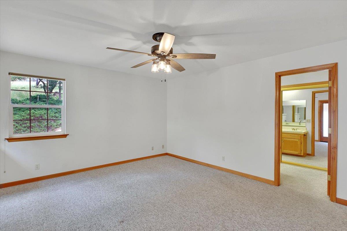 Detail Gallery Image 53 of 75 For 13901 Lake Wildwood Dr, Penn Valley,  CA 95946 - 3 Beds | 2 Baths