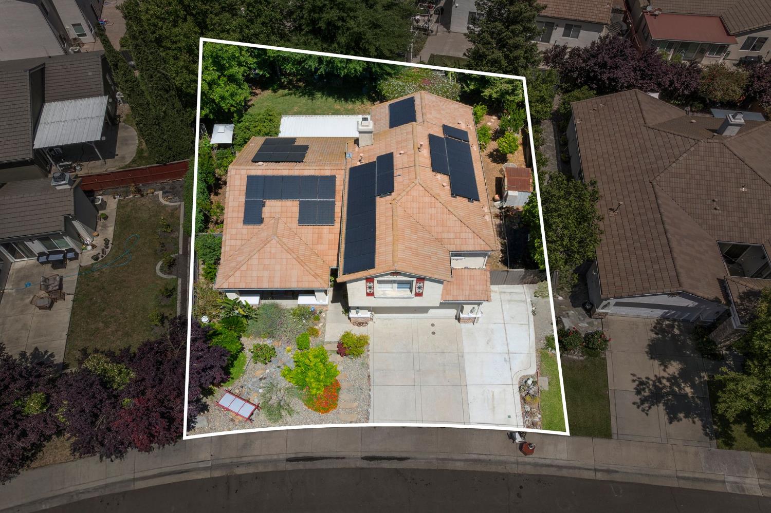 Detail Gallery Image 43 of 51 For 1637 Dreamy Way, Sacramento,  CA 95835 - 3 Beds | 3 Baths