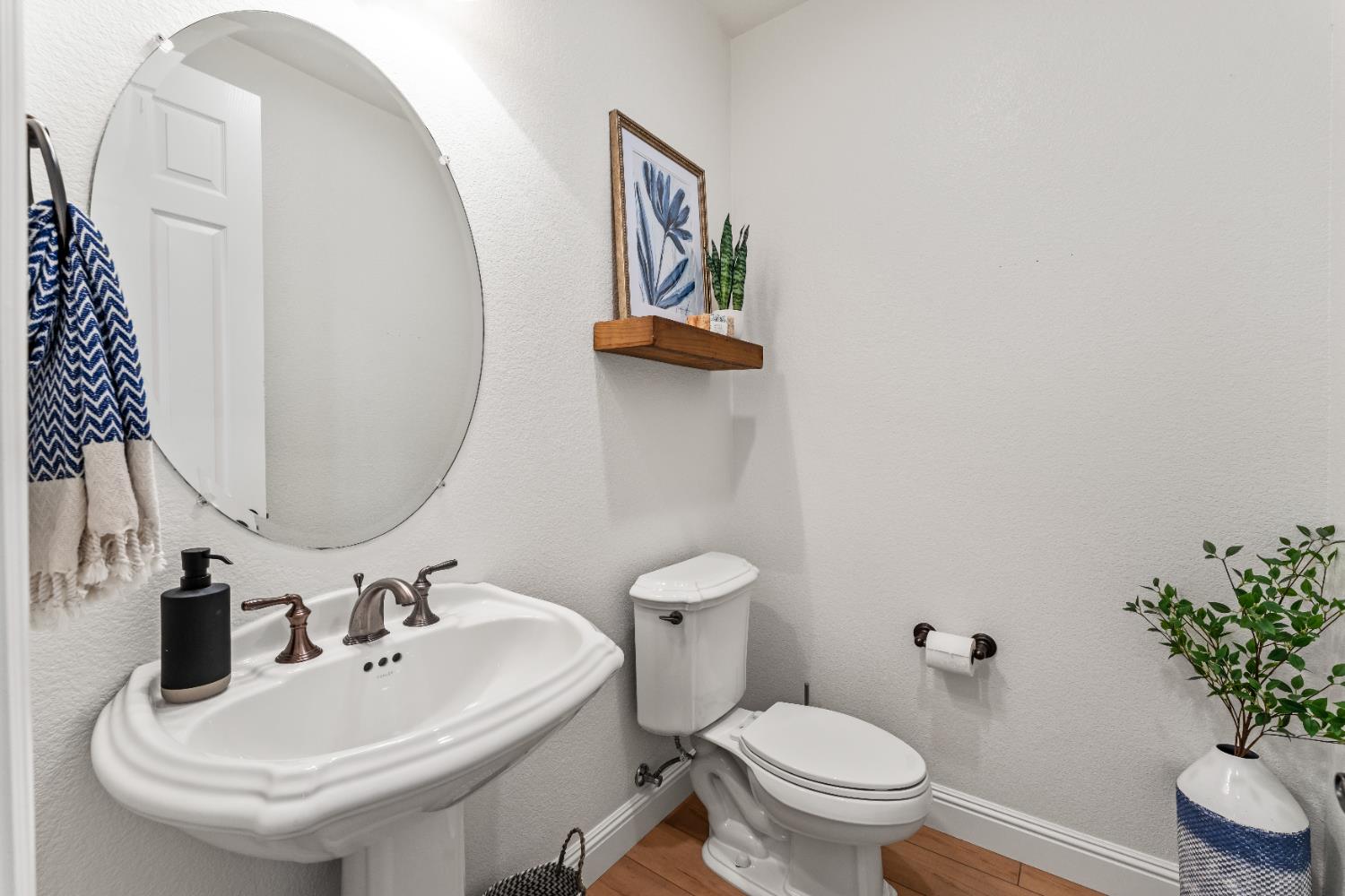 Orsay Way, El Dorado Hills, California image 21