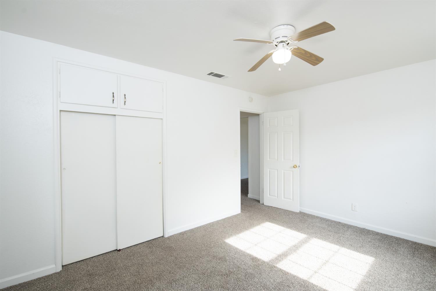 Detail Gallery Image 17 of 24 For 913 Norwegian Ave, Modesto,  CA 95350 - 3 Beds | 1 Baths