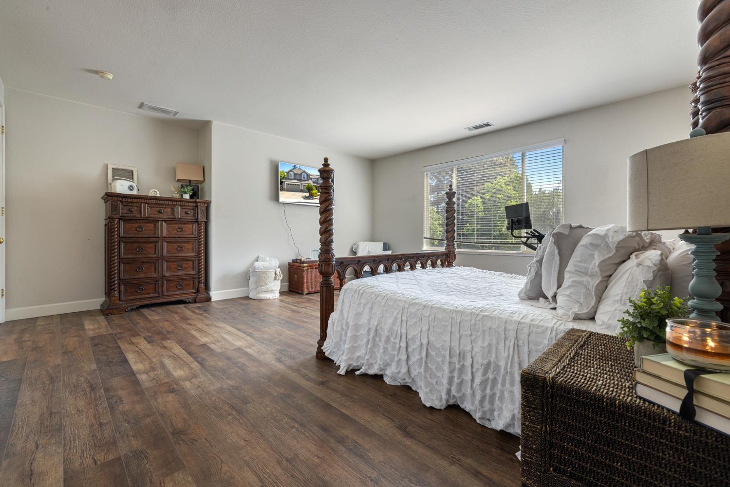 Detail Gallery Image 32 of 67 For 2550 Garazi, Tracy,  CA 95304 - 5 Beds | 3/2 Baths