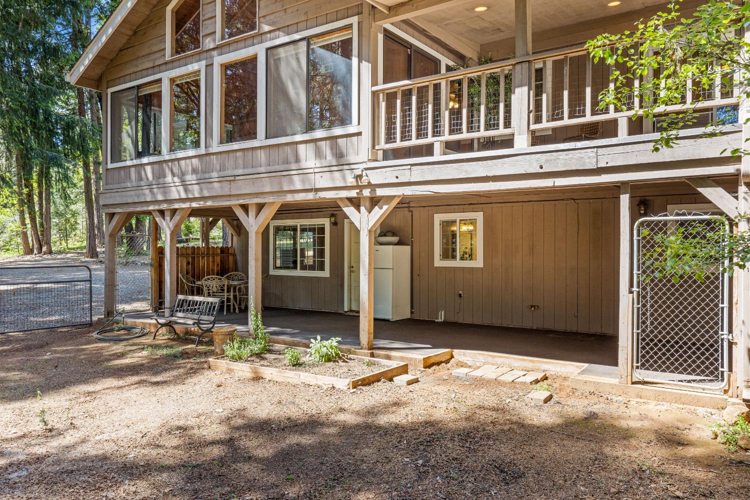 Detail Gallery Image 64 of 98 For 19163 Scotts Flat, Nevada City,  CA 95959 - 5 Beds | 5 Baths