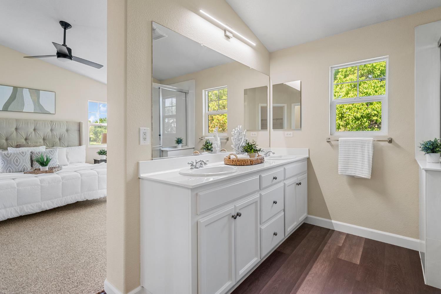 Detail Gallery Image 33 of 40 For 4677 Bonsai Ave, Tracy,  CA 95377 - 4 Beds | 2/1 Baths