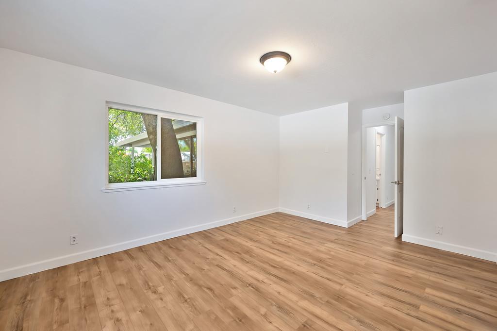 La Crescenta Drive, Cameron Park, California image 34