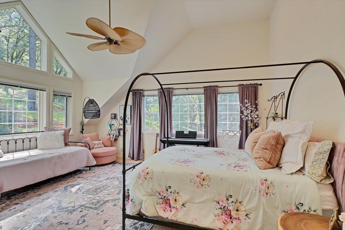 Detail Gallery Image 41 of 77 For 14833 Quail Pointe Ln, Grass Valley,  CA 95945 - 3 Beds | 3/1 Baths